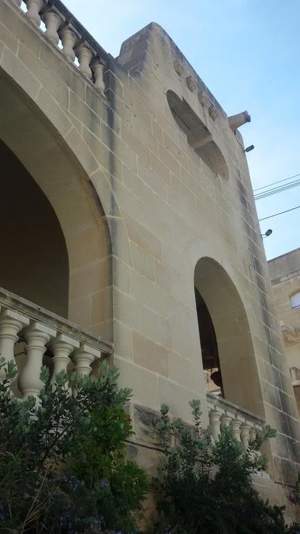 Villa Xemxija クレンディ エクステリア 写真